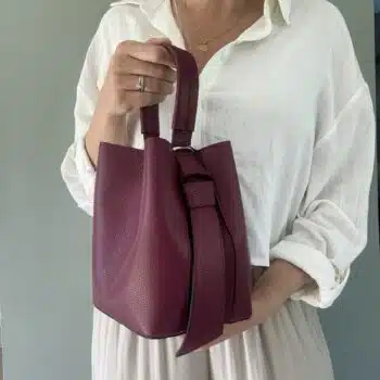 Bucket bag, lys bordeaux