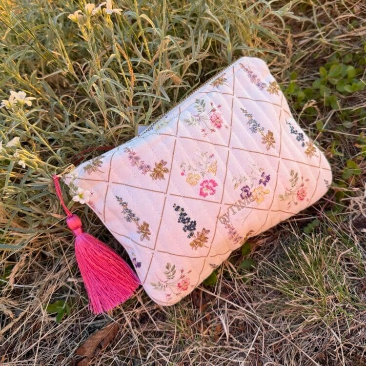 2520356 ByTimo Zipper pouch (liten sminkeveske og clutch)_17