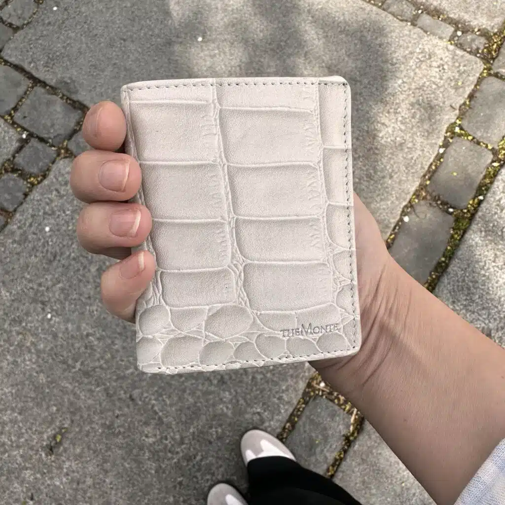 Croco Offwhite