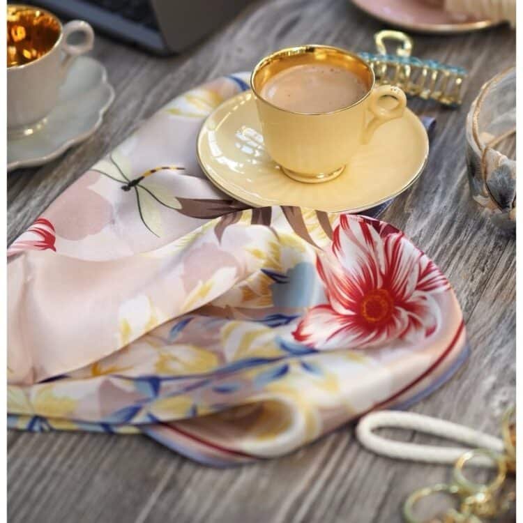 7D 1323 Silkeskjerf mini, pastellfarger_1