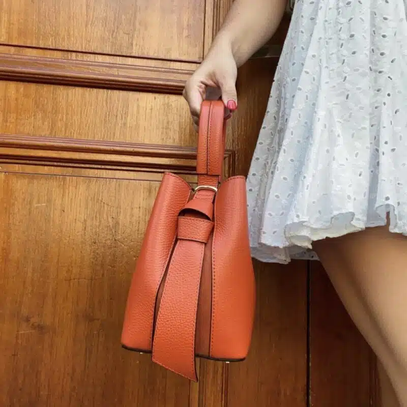 7D 2108 Bucket bag oransje, mørkere_4