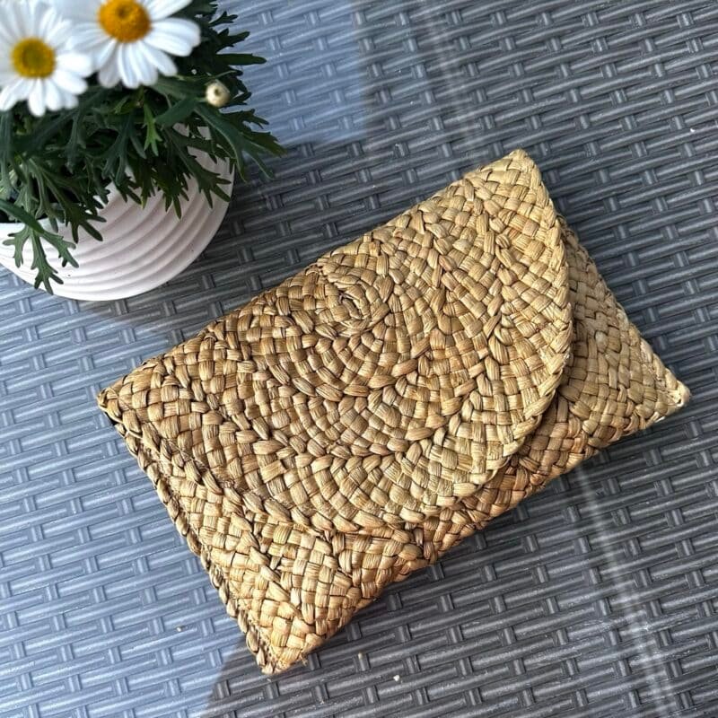 7D 2320 stråclutch natur (beige) _1