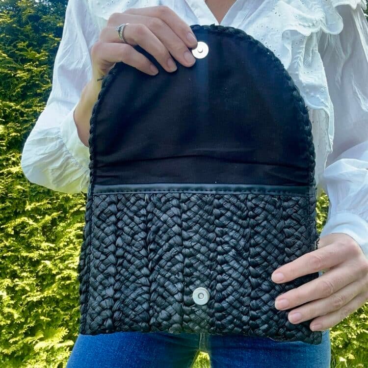 7D 2337 stråclutch, svart_2