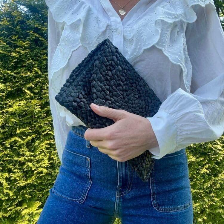 7D 2337 stråclutch, svart_3