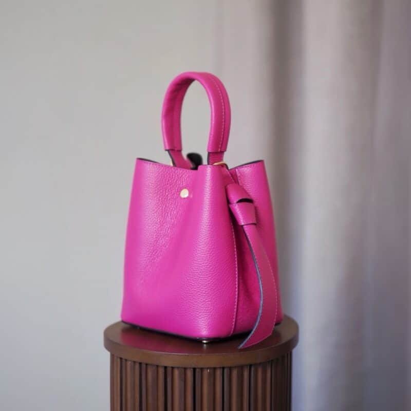 7D 2093 Bucket bag, fuksia _1