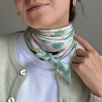 Satengskjerf, grønn og rosa