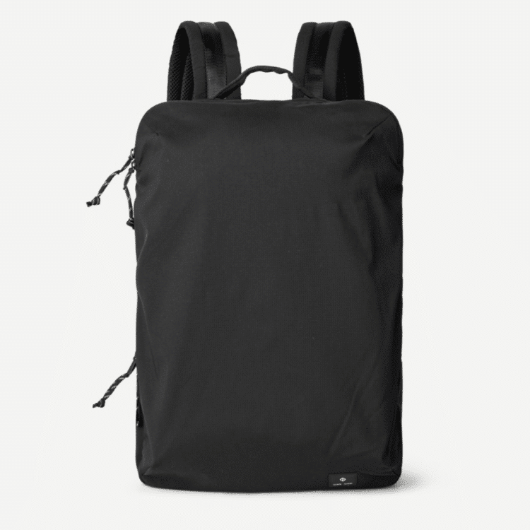 M25200085-samsøe-saluis-backpack-black_1
