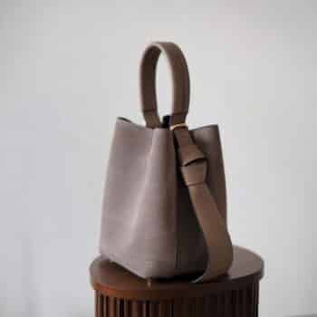 Bucket bag, semsket taupe