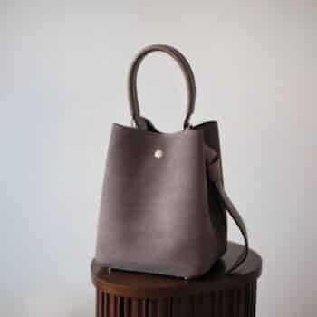 Bucket bag, semsket taupe