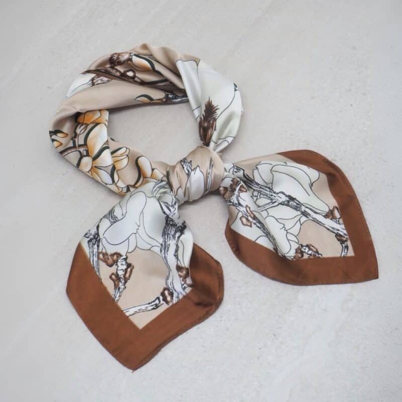 7D 4959 silkeskjerf mini, beige og rustfarge_1