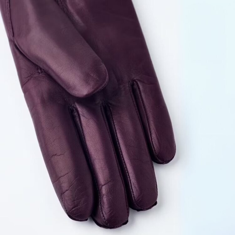 14210-980-hestra-elisabeth-damehanske-lammeskinn-dark-plum (5)