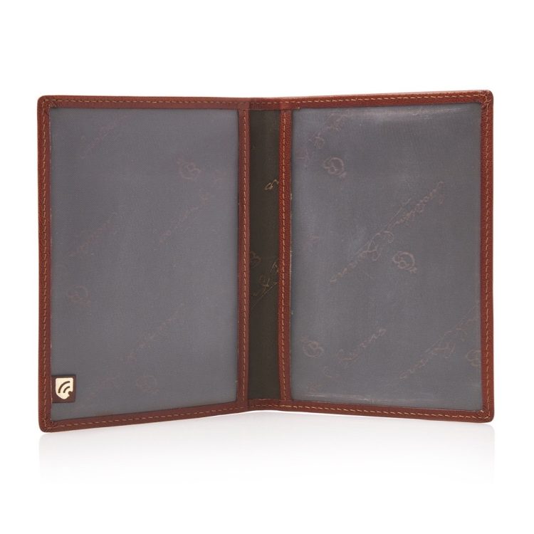 42 6910 PASSPORT HOLDER RFID COGNAC