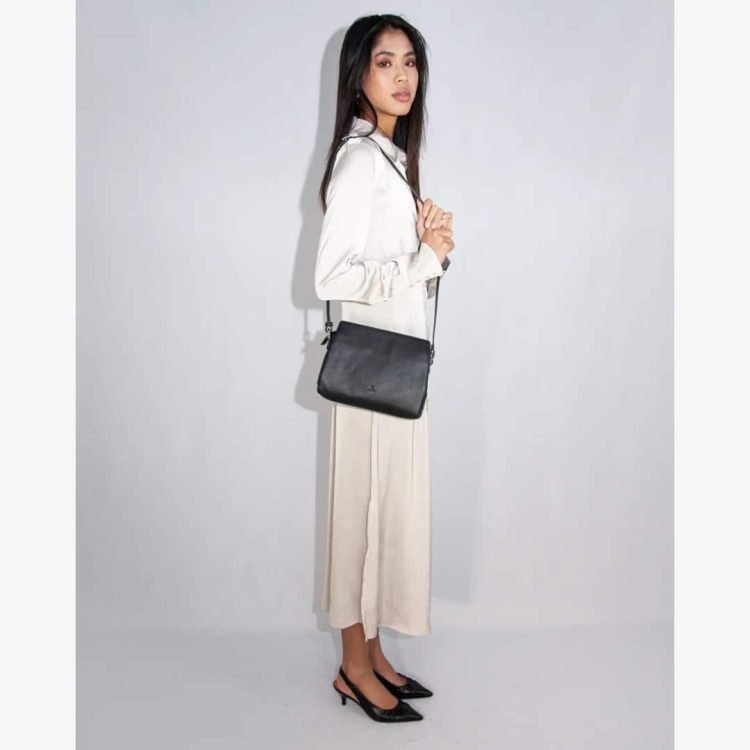 Cormorano shoulder bag Dea Black